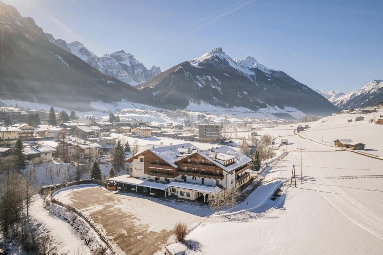 Biohotel Rastbichlhof Neustift im Stubaital Zewnętrze zdjęcie